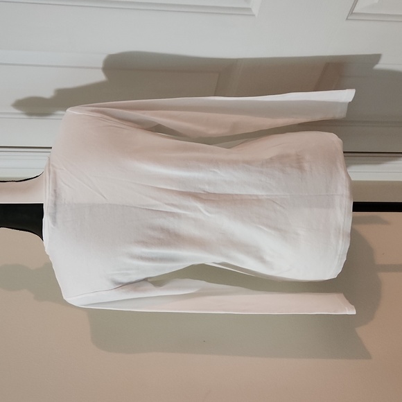 Croft&Barrow White Long Sleeve Classic Tee - Picture 4 of 5